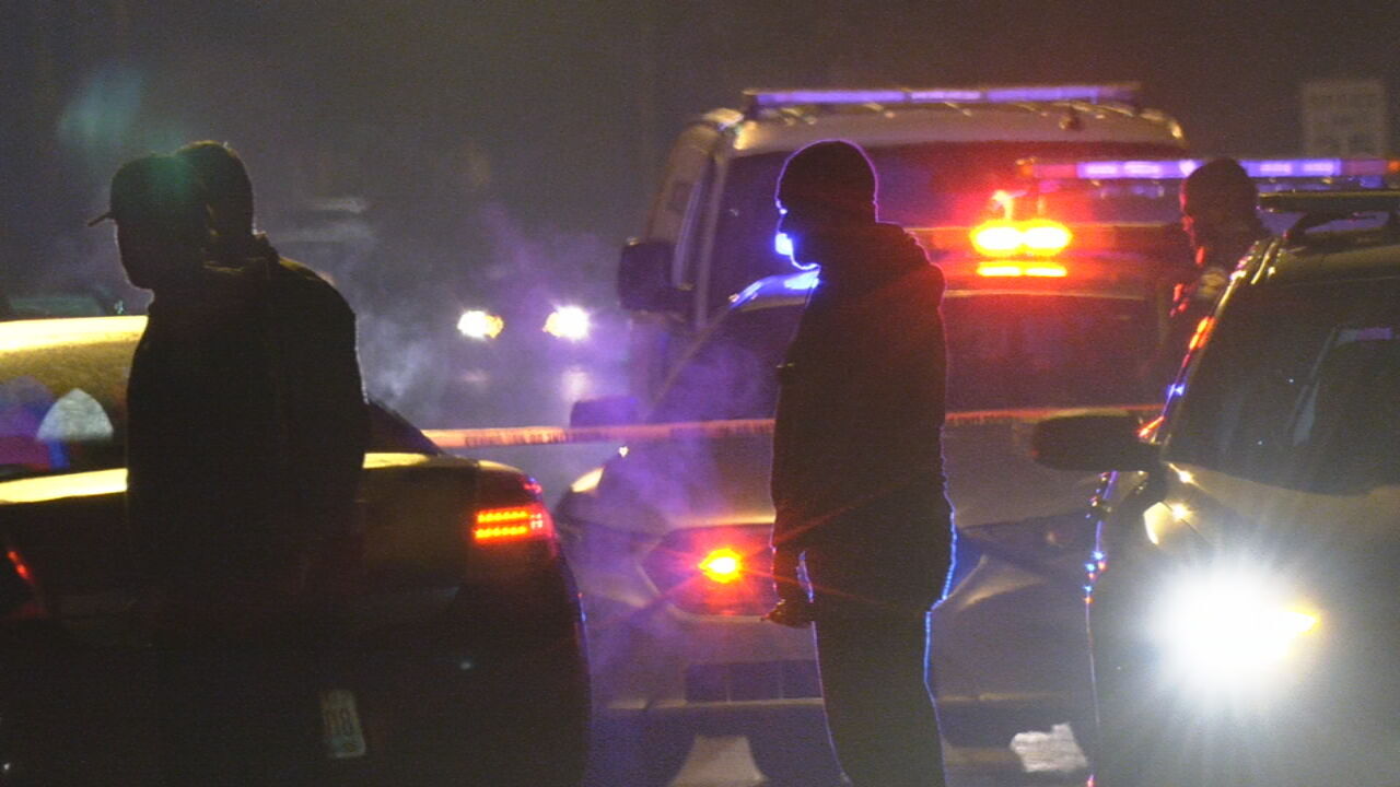 Louisville police investigating after drivers flee I-264 crash involving stolen vehicle